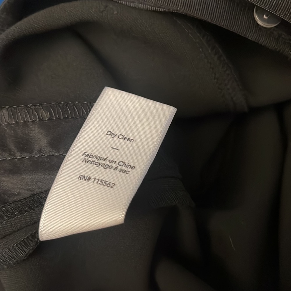 Elizabeth & James S Seamed Ponte Biker Shorts — image 7 of 8